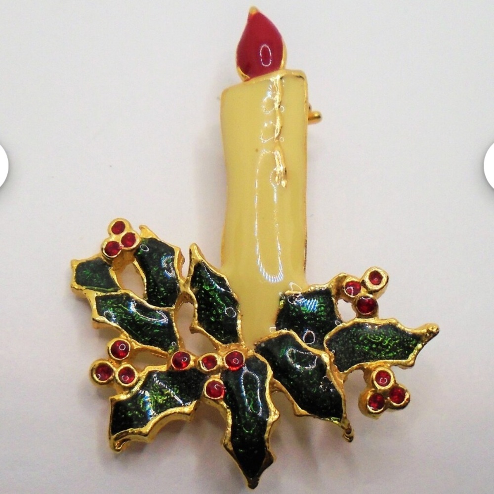 Vintage Gold Tone Enamel Christmas Candle Holly Berries Holiday Pin Brooch